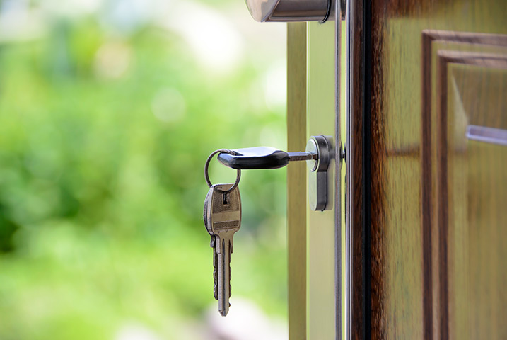 A2B Locks are able to provide local locksmiths in Ewell to repair your broken locks. 